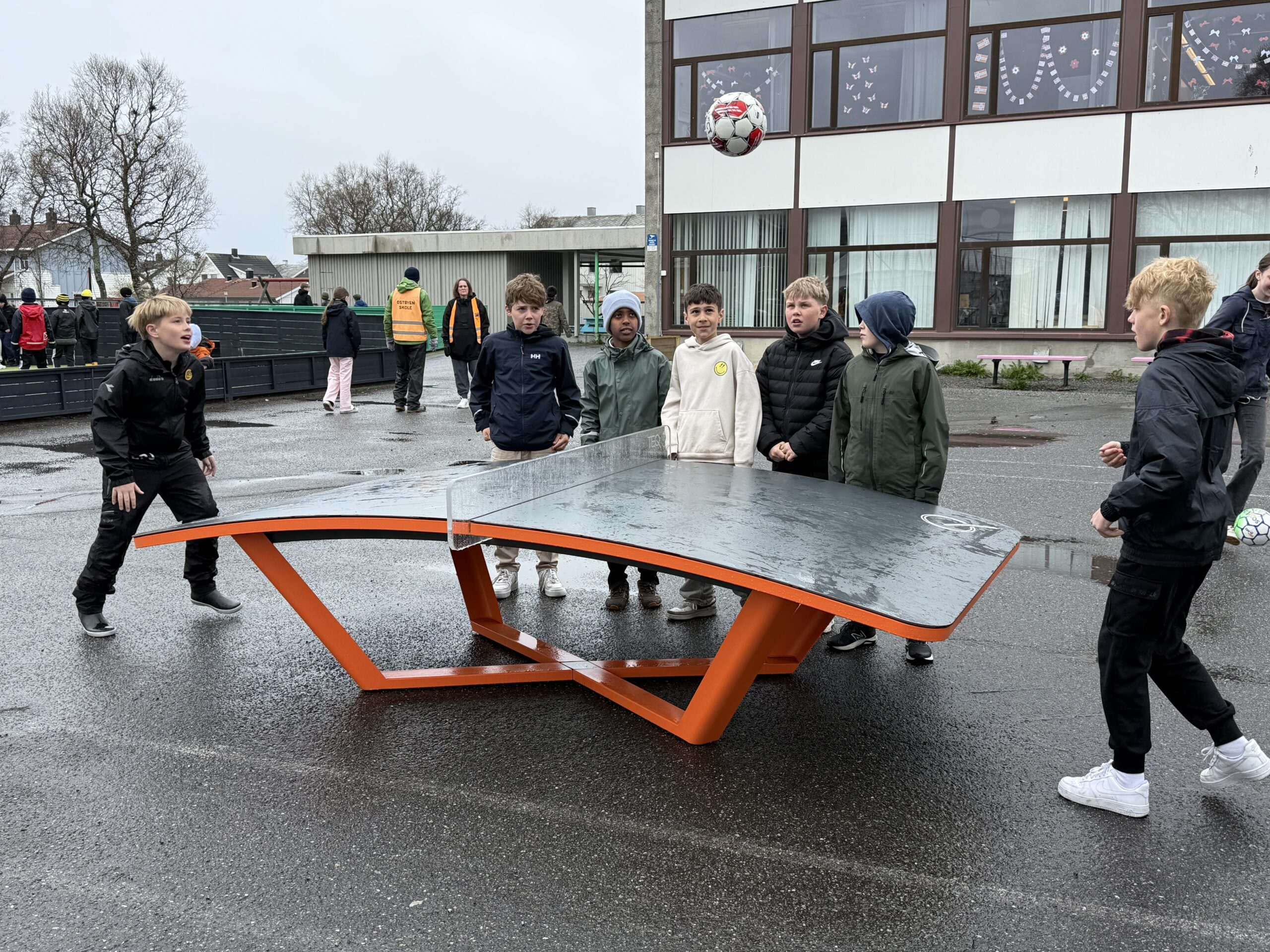 Teqball til Østbyen skole